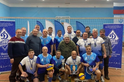 В Перми прошел турнир по волейболу , памяти Почетного динамовца Л.Г. Пилата